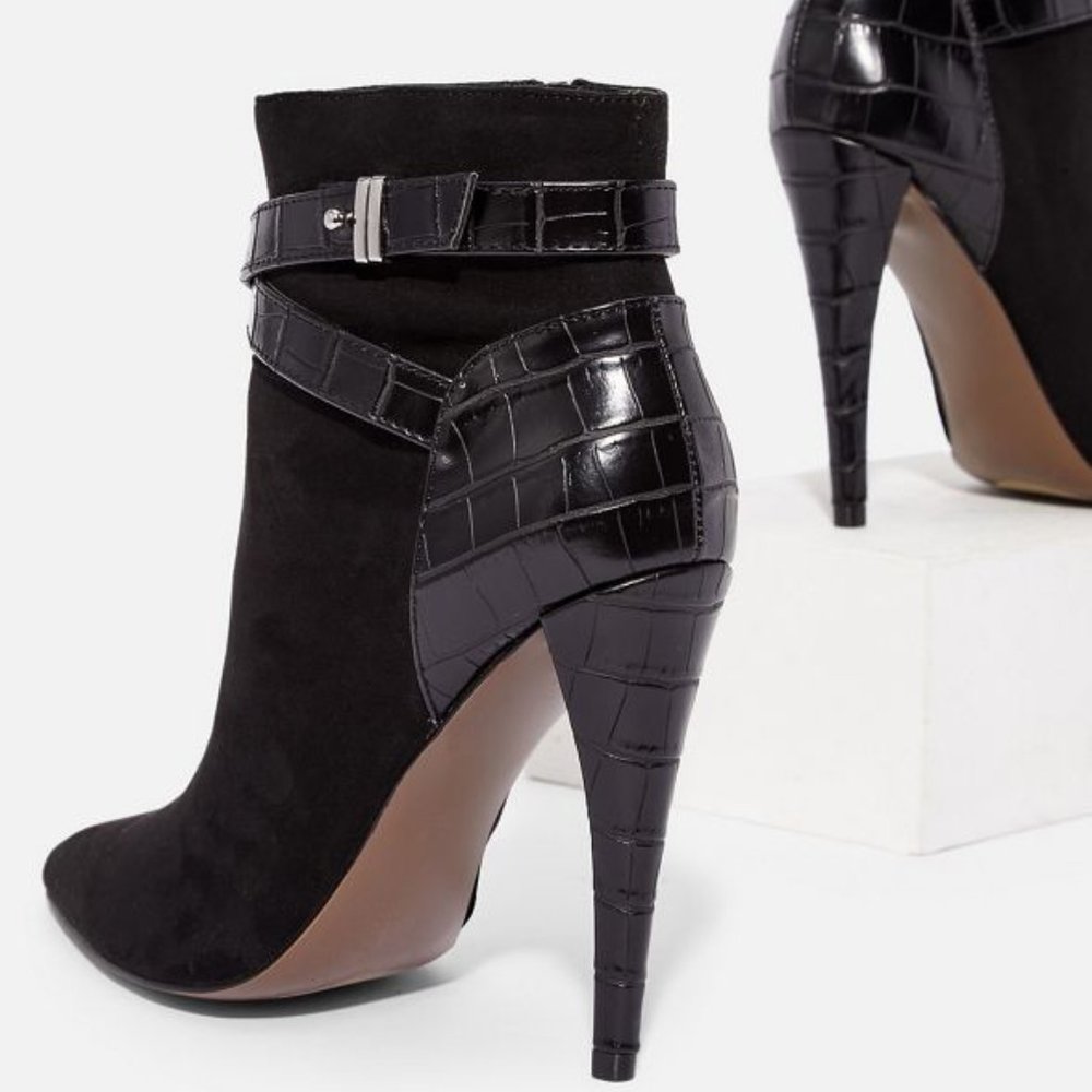 High Heel Boots - Picture 2 of 5